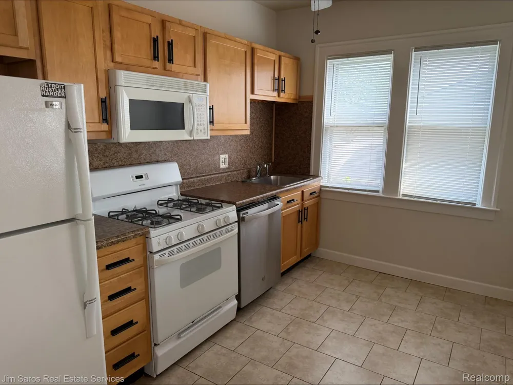 1110 Maryland Street Grosse Pointe Park City, MI 48230