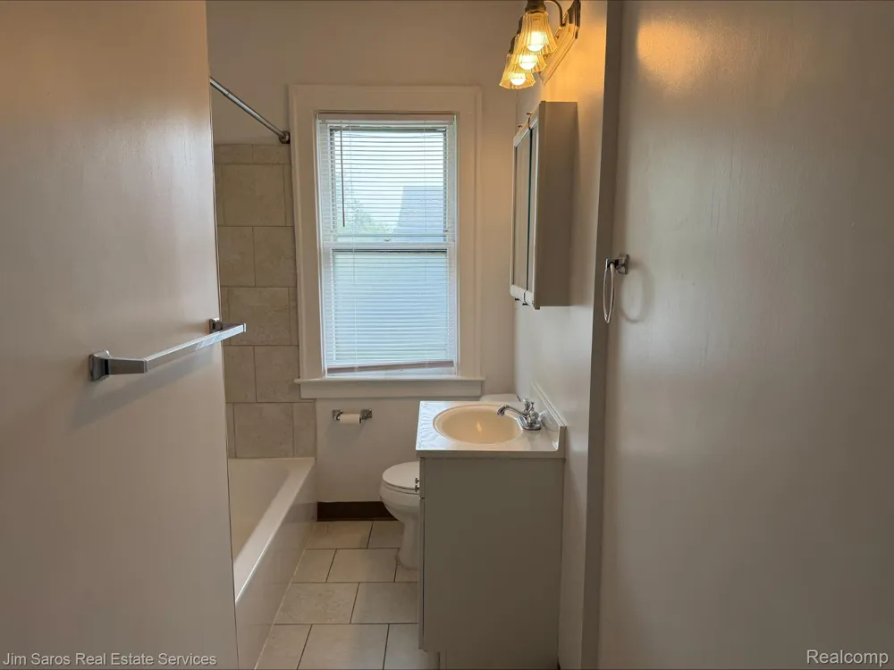 1110 Maryland Street Grosse Pointe Park City, MI 48230