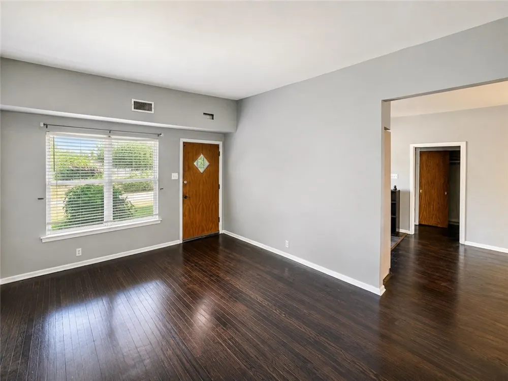 4709 Jarvis Street Corpus Christi, TX 78412