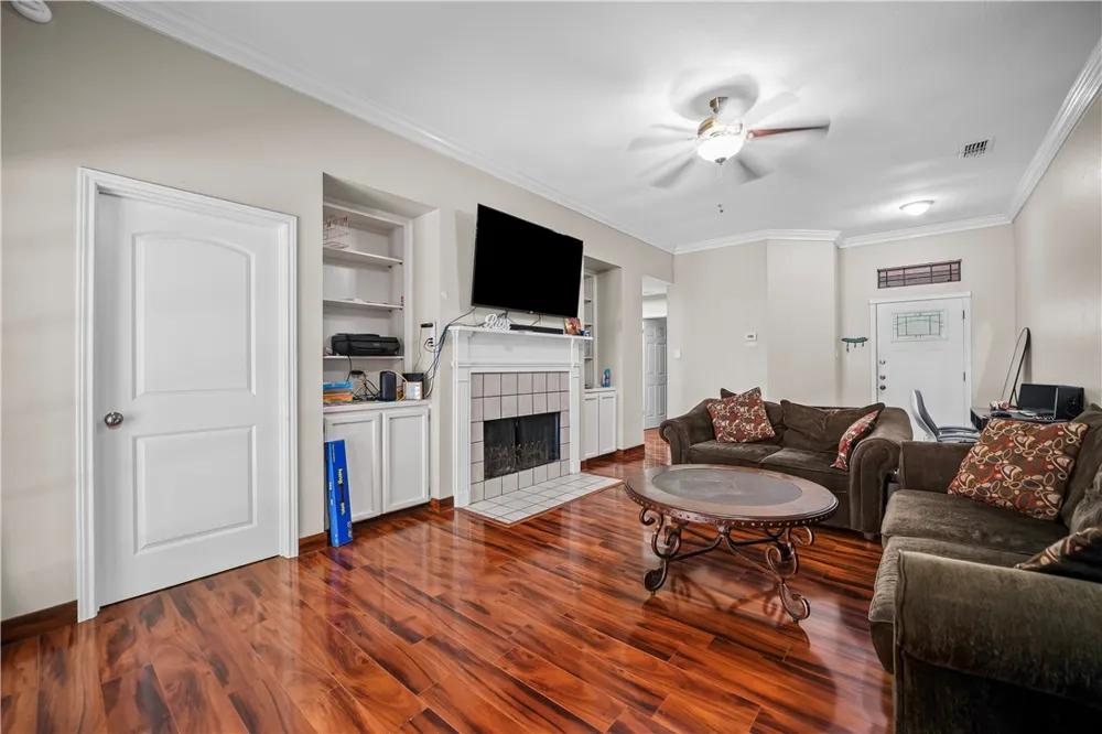3430 Picadilly Corpus Christi, TX 78414