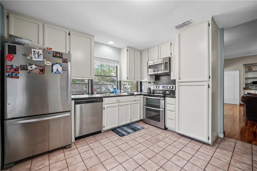 3430 Picadilly Corpus Christi, TX 78414