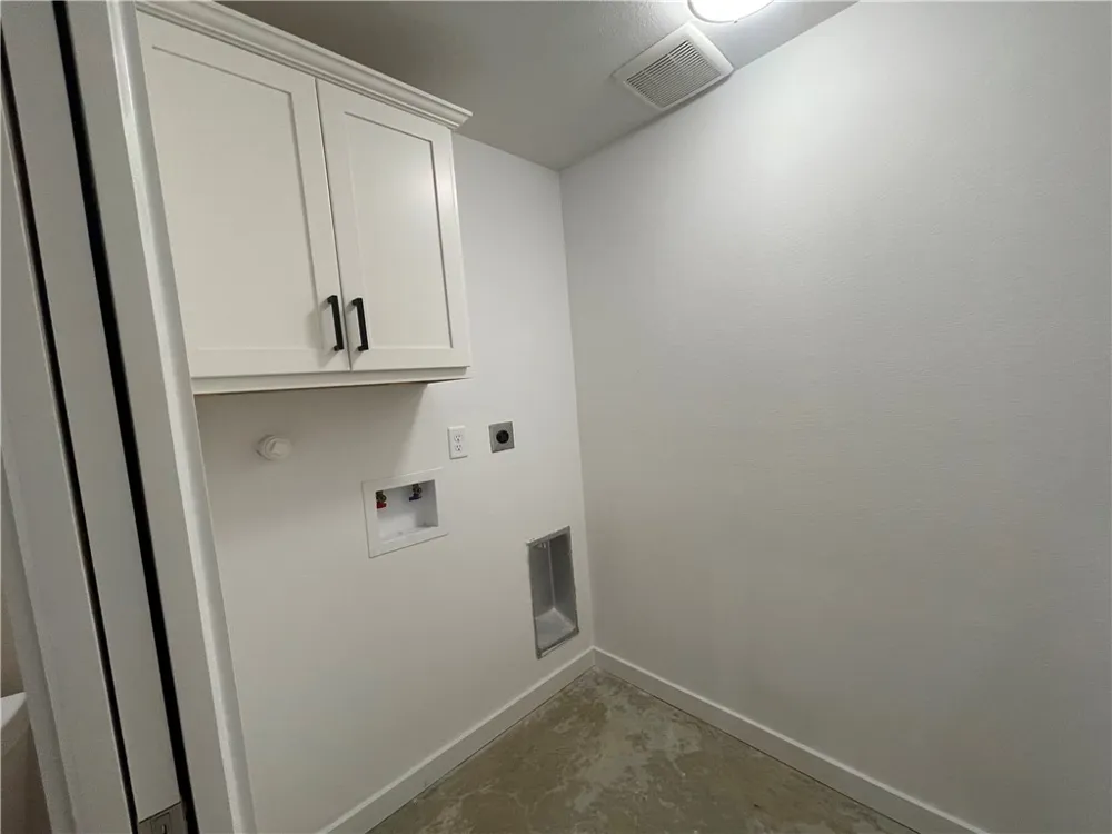 13957 FORTUNA BAY DRIVE #B Corpus Christi, TX 78418