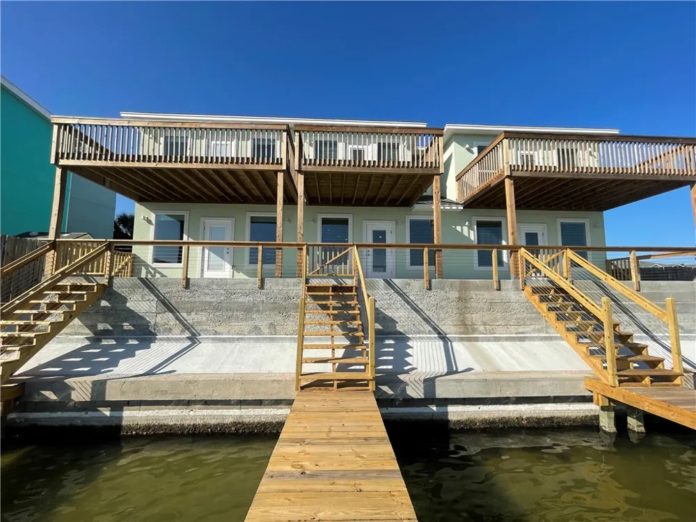 13957 FORTUNA BAY DRIVE #B Corpus Christi, TX 78418