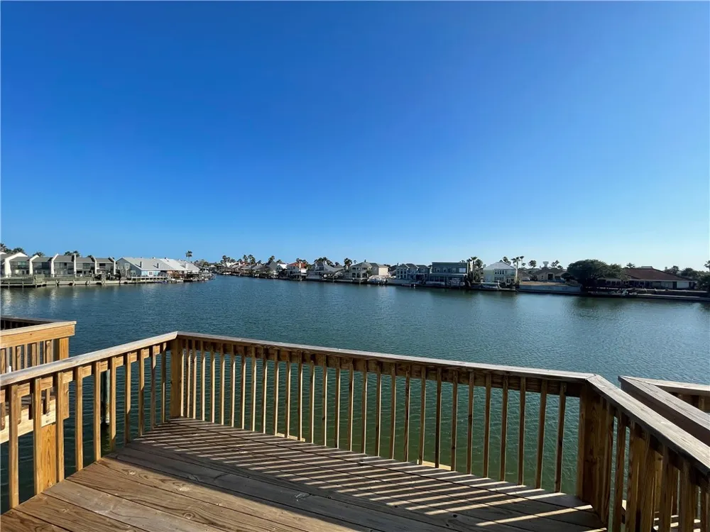13957 FORTUNA BAY DRIVE #B Corpus Christi, TX 78418