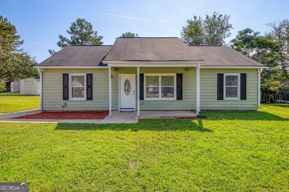 32 Oak ST Newnan, GA 30263