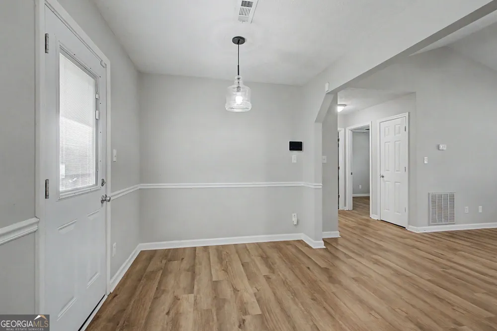 32 Oak ST Newnan, GA 30263