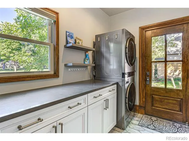 548 Mountain Avenue Berthoud, CO 80513