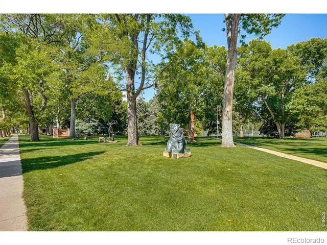 548 Mountain Avenue Berthoud, CO 80513