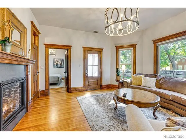 548 Mountain Avenue Berthoud, CO 80513