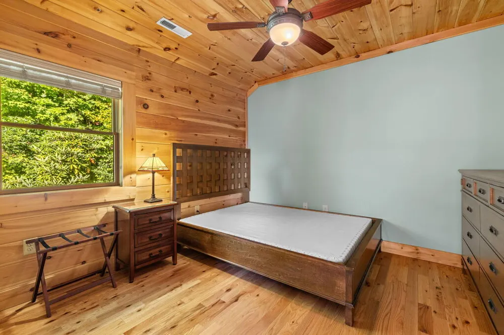 Grizzly Ridge Bryson City, NC 28713
