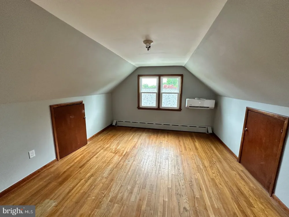 320 BARCLAY AVENUE Morrisville, PA 19067
