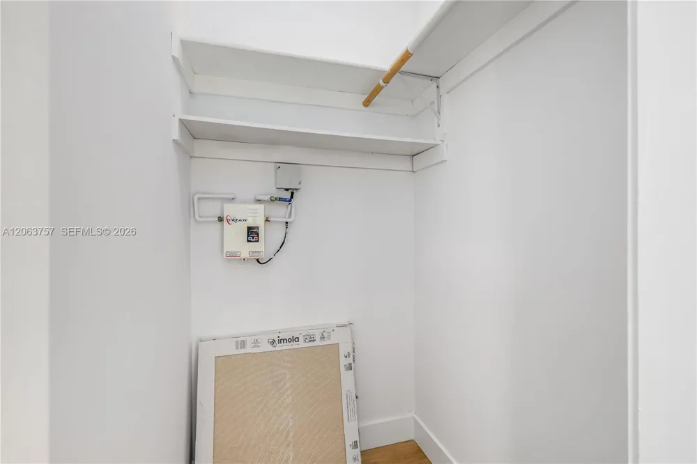 3037 Center St #2 Miami, FL 33133