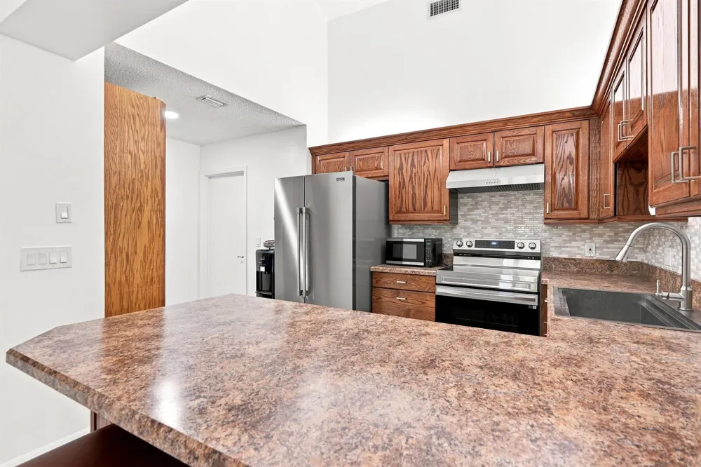 2543 SE Tropical E Circle Port St. Lucie, FL 34952