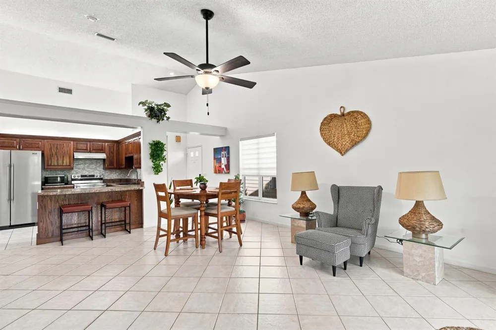 2543 SE Tropical E Circle Port St. Lucie, FL 34952