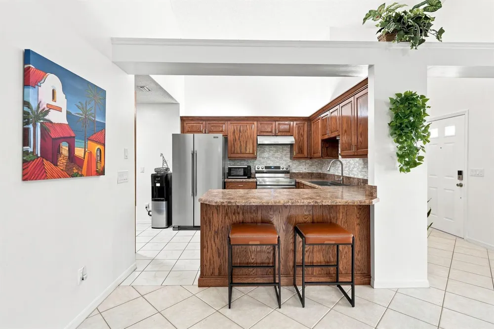 2543 SE Tropical E Circle Port St. Lucie, FL 34952