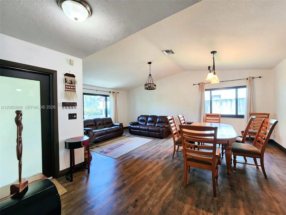 635 NE 3rd St #635 Dania Beach, FL 33004