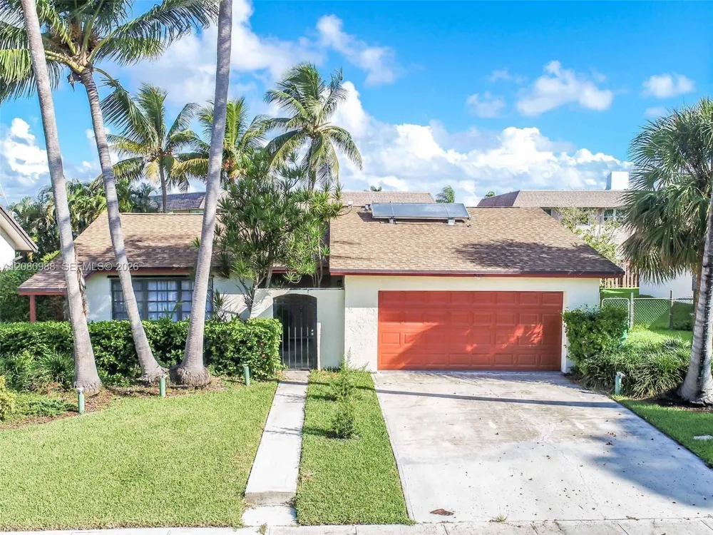 635 NE 3rd St #635 Dania Beach, FL 33004