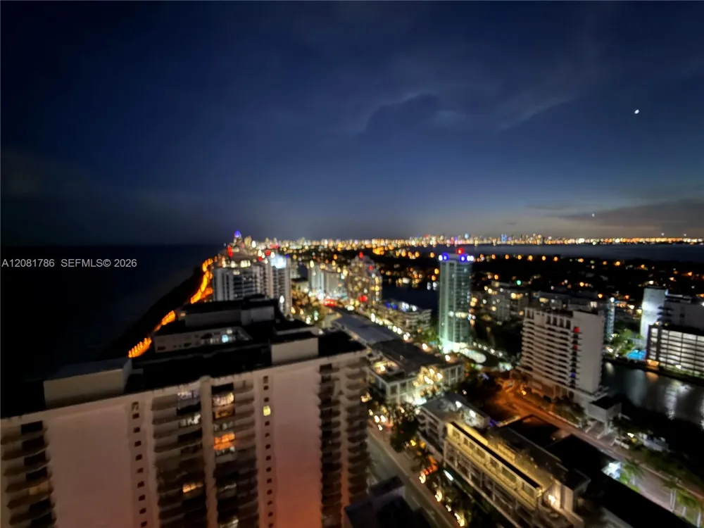 6301 Collins Ave #LPH4 Miami Beach, FL 33141