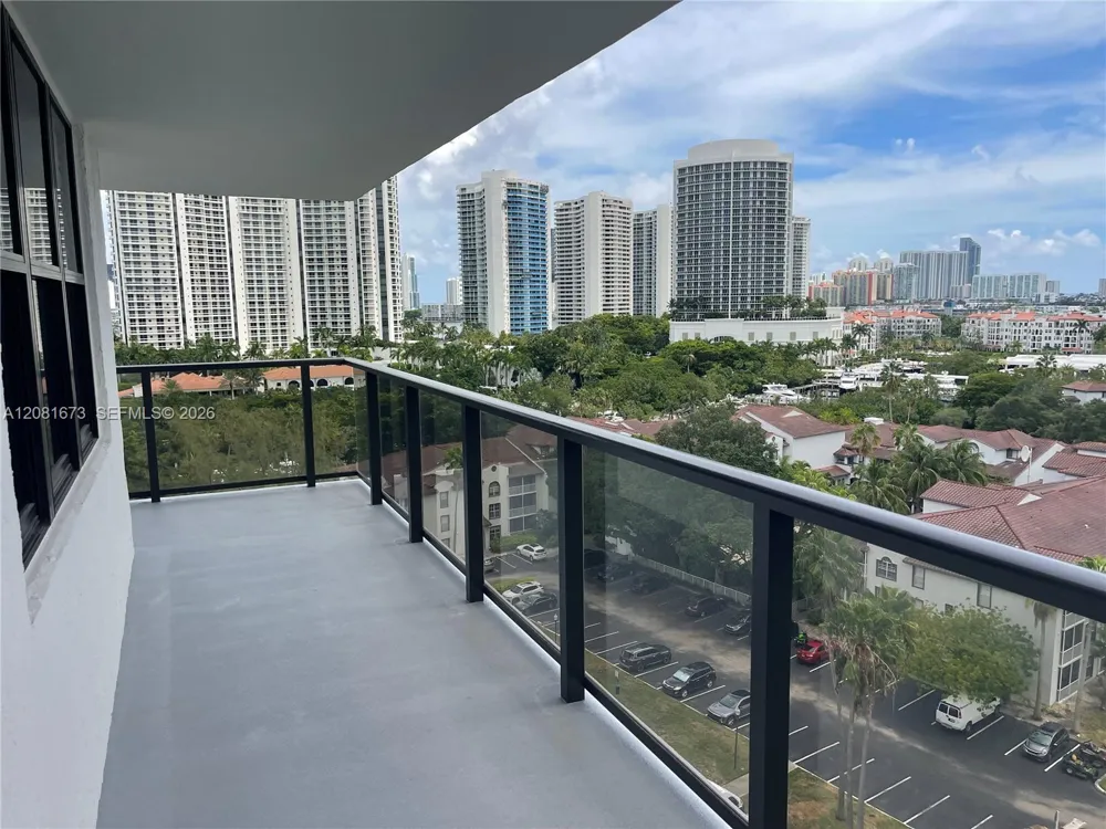 18151 NE 31st Ct #1201 Aventura, FL 33160
