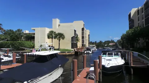 17 ROYAL PALM WAY #3030
