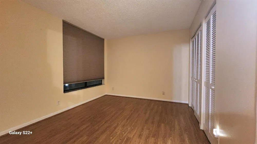 17 ROYAL PALM WAY #3030 Boca Raton, FL 33432