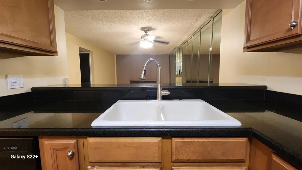 17 ROYAL PALM WAY #3030 Boca Raton, FL 33432
