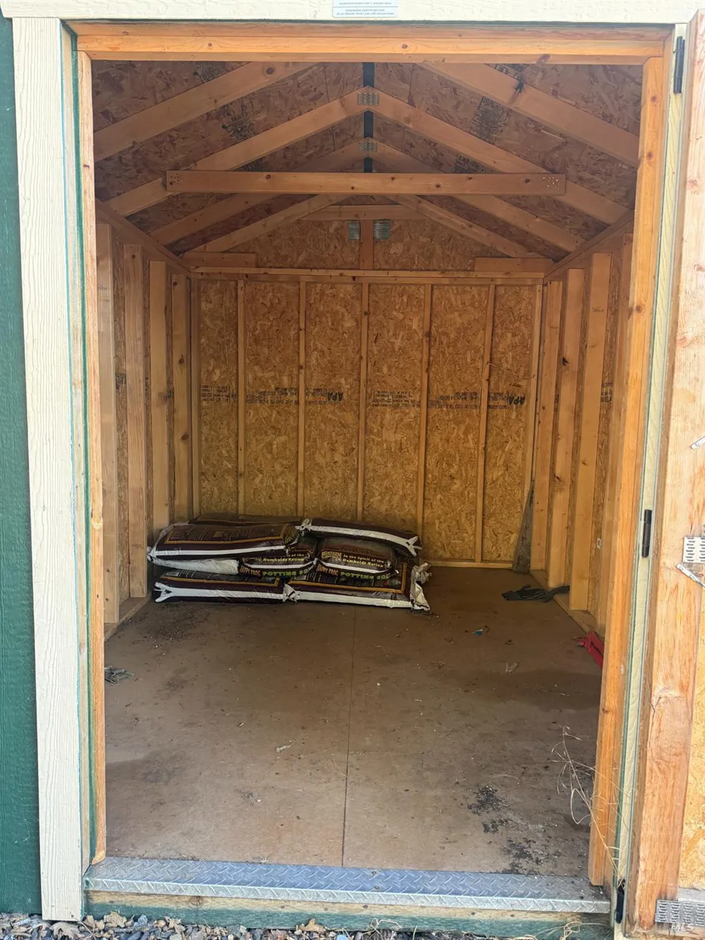 16900 Old Boy Scout Road Willits, CA 95490