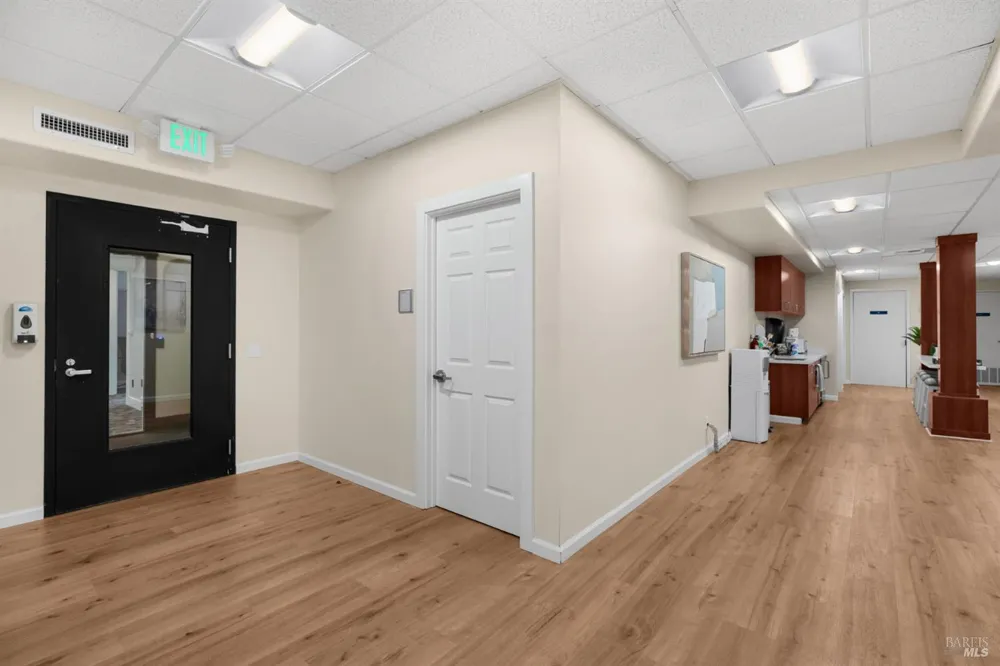 11 5th Street Petaluma, CA 94952
