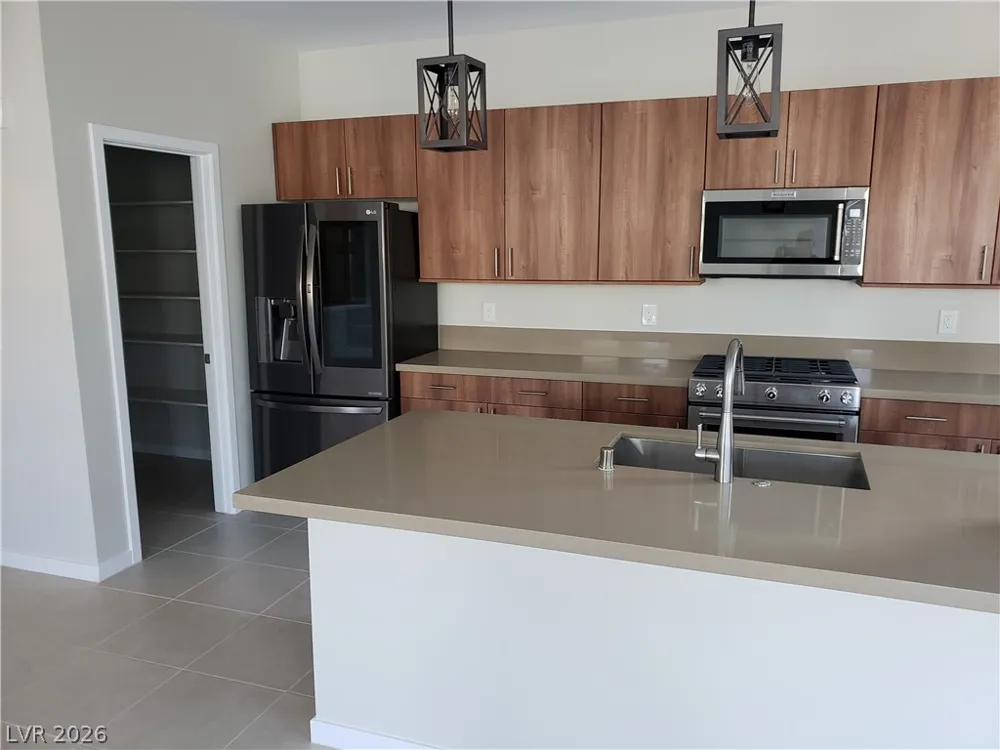11278 KRAFT MOUNTAIN AVENUE #103 Las Vegas, NV 89135