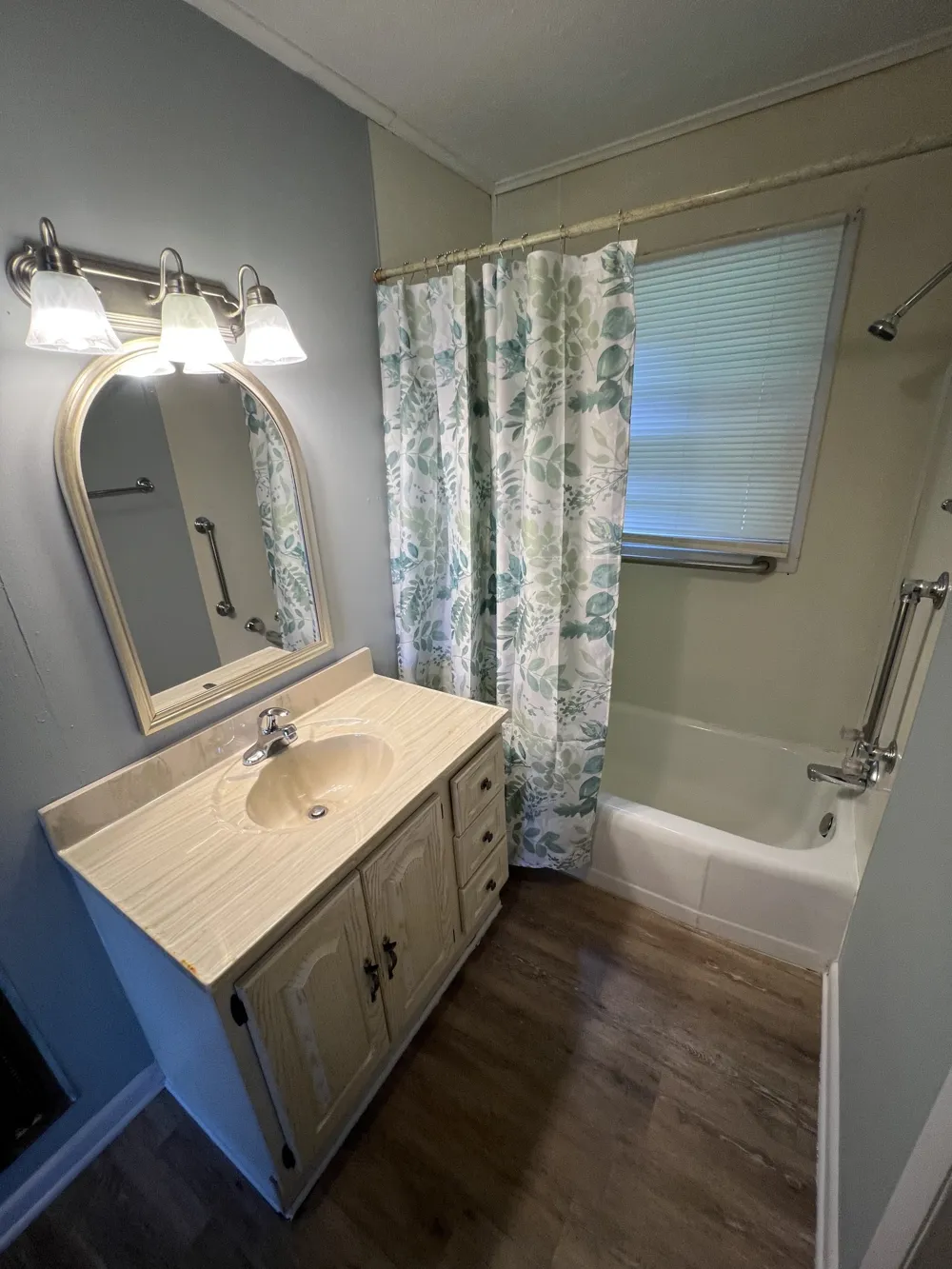 208 Lillian St Winchester, TN 37398