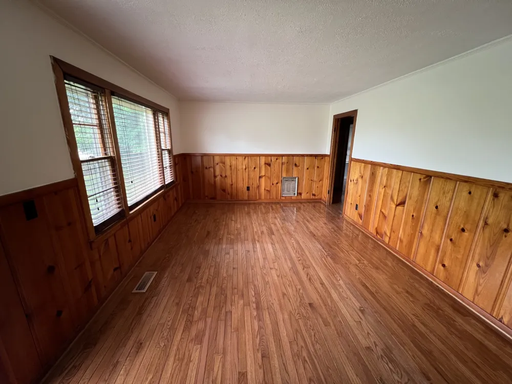 208 Lillian St Winchester, TN 37398