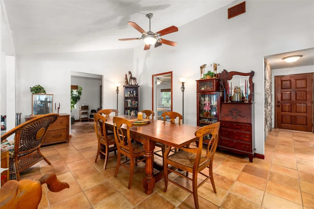 2033 SE HIGHWAY 317 Old Town, FL 32680