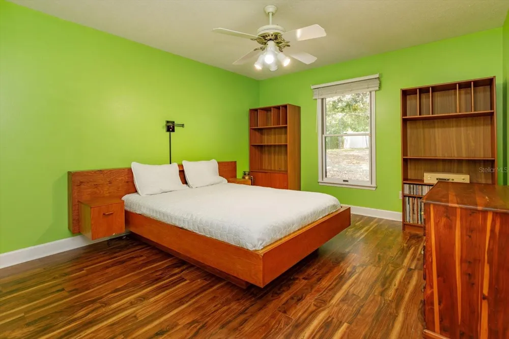 10350 LAKE LOUISA ROAD Clermont, FL 34711