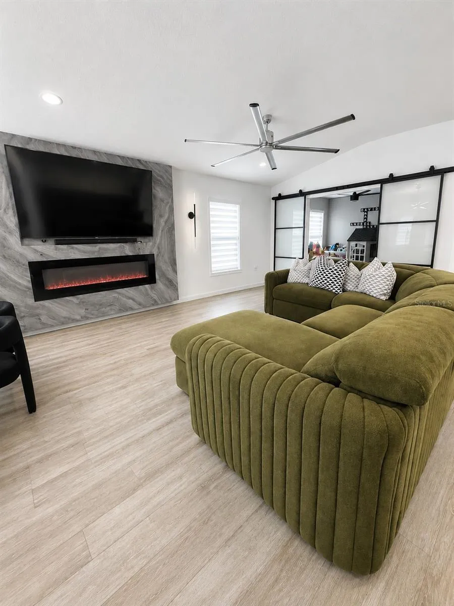 Address Not Shown Groveland, FL 34736