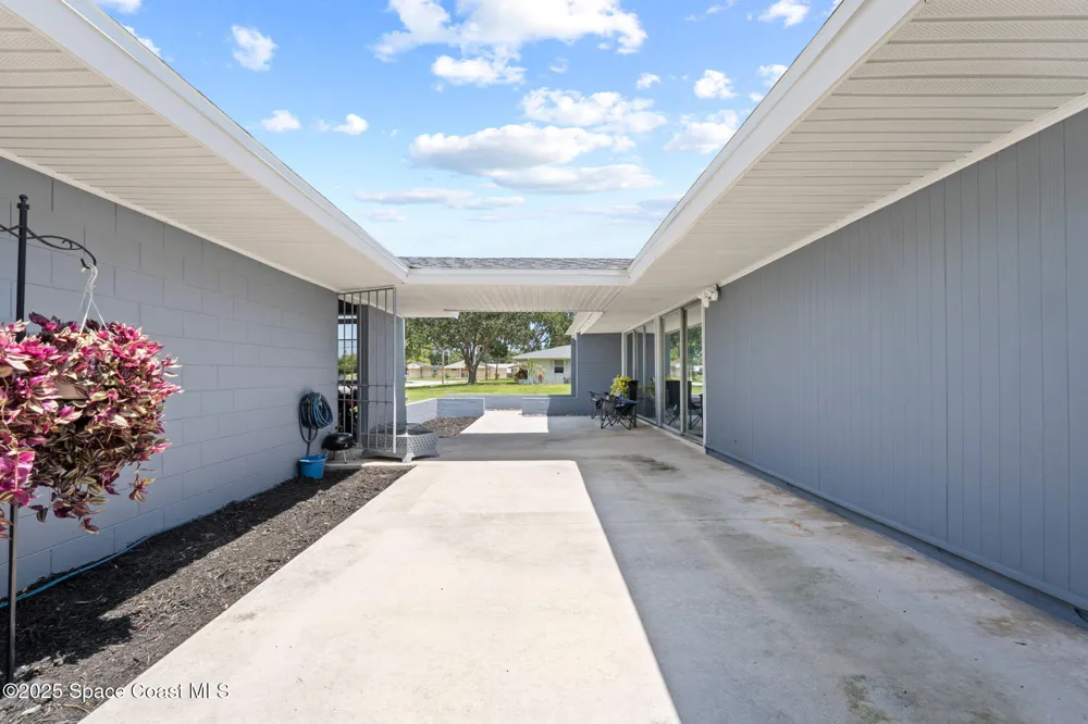 953 Bayward Lane Rockledge, FL 32955