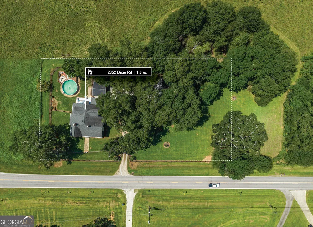 2852 Dixie RD Covington, GA 30014
