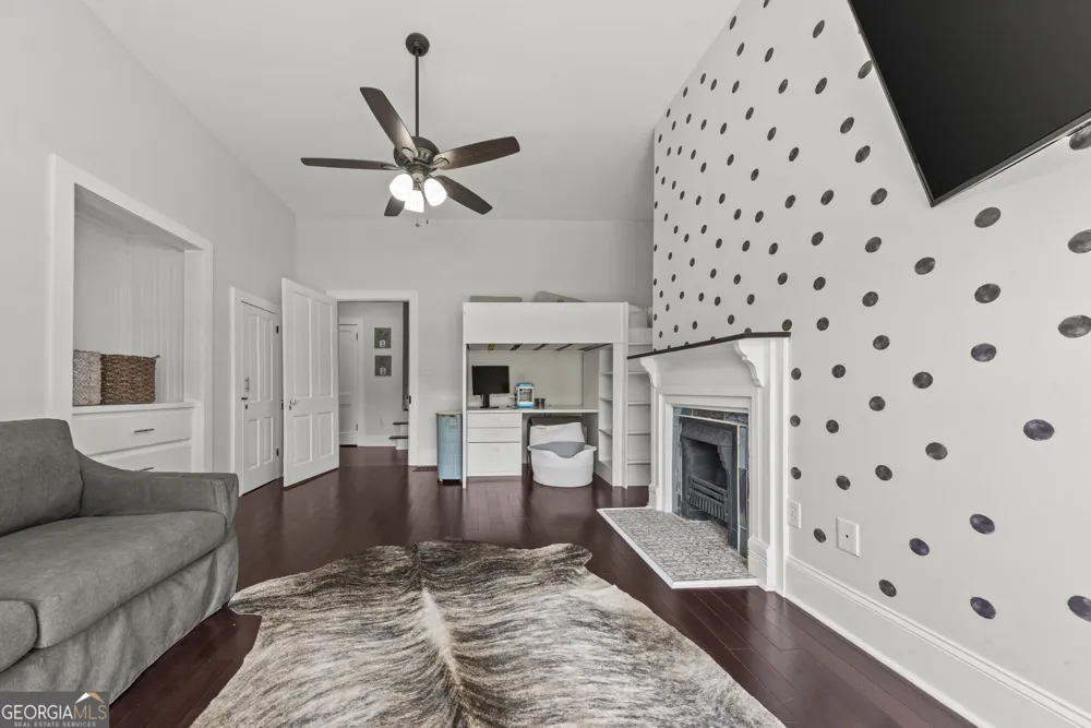 2852 Dixie RD Covington, GA 30014