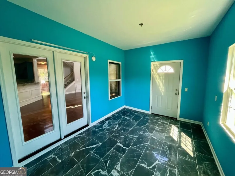 9081 Dawes XING McDonough, GA 30252