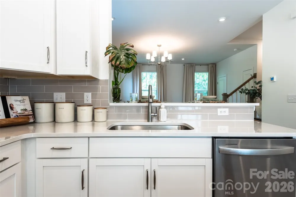 14038 Felix Lane Charlotte, NC 28277