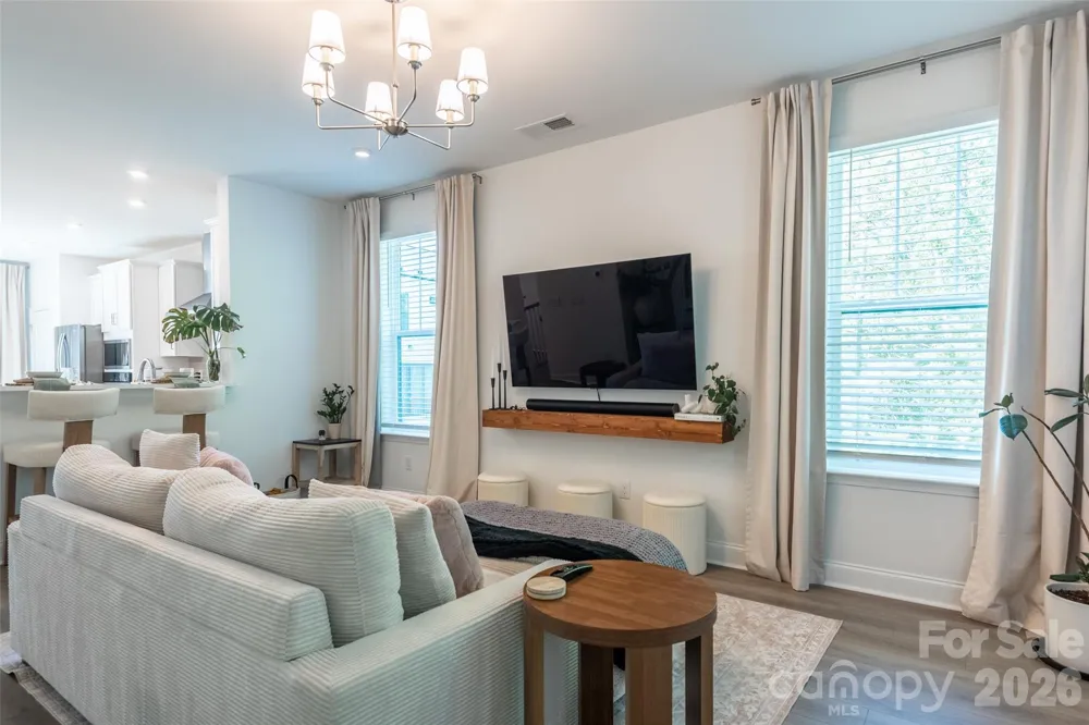 14038 Felix Lane Charlotte, NC 28277