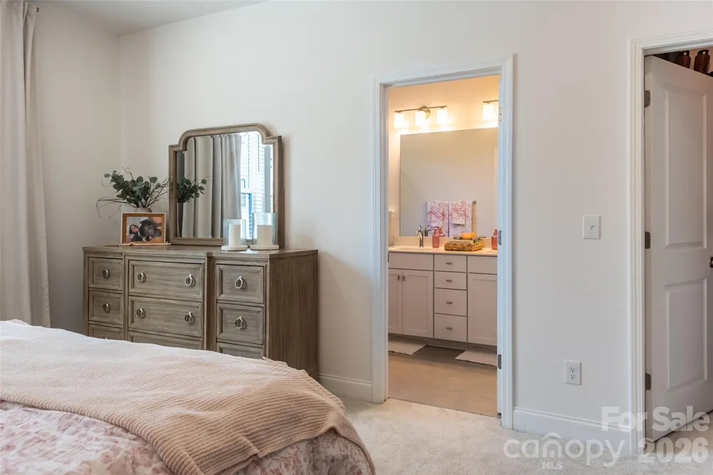 14038 Felix Lane Charlotte, NC 28277