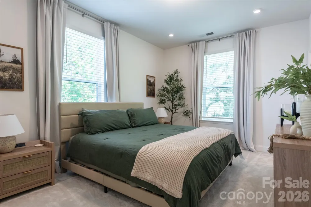 14038 Felix Lane Charlotte, NC 28277