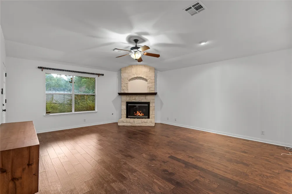 5405 Korth Drive Austin, TX 78749