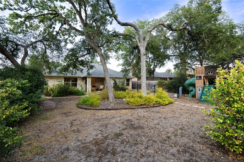 5405 Korth Drive Austin, TX 78749