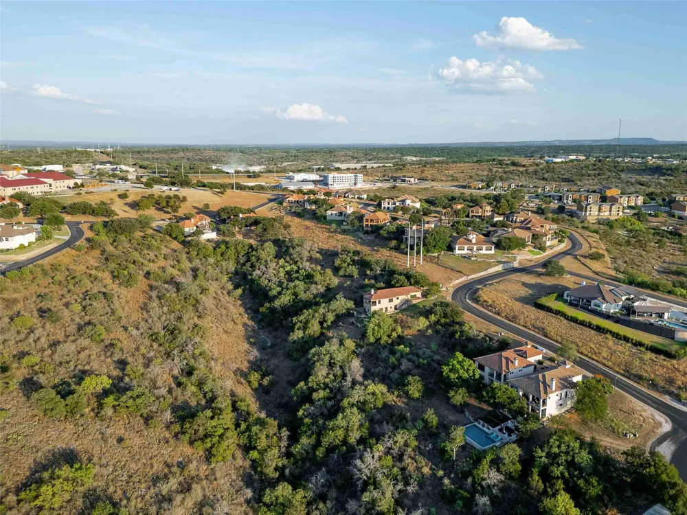 4 Bendito Way Drive Marble Falls, TX 78654