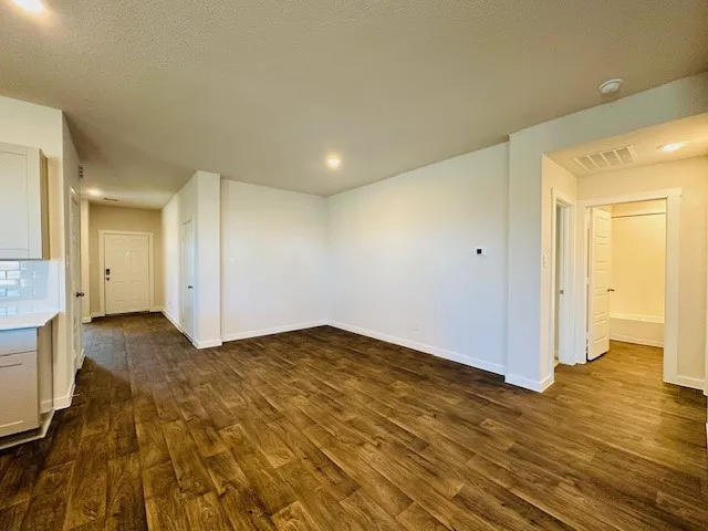 345 MERRIMAN ROAD San Marcos, TX 78666