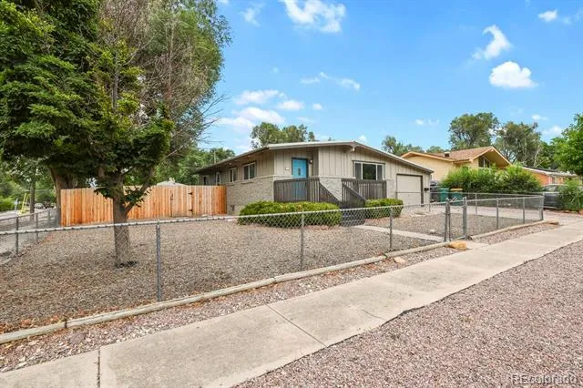 1535 Mount Everett Street Colorado Springs, CO 80909