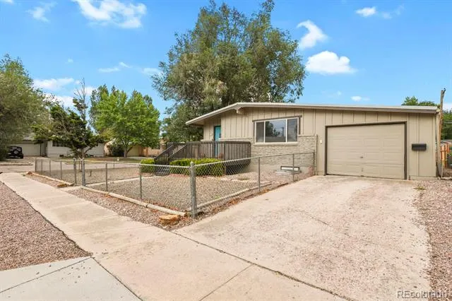 1535 Mount Everett Street Colorado Springs, CO 80909