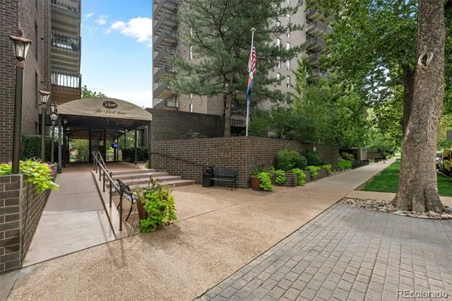 460 S Marion Parkway #1055 Denver, CO 80209