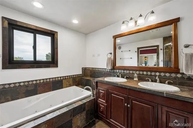 6528 S Everett Way Littleton, CO 80123